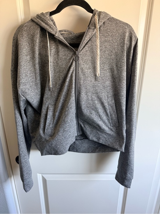 Vuori Jackets & Blazers - Vuori Gray Zip-Up Hooded Jacket